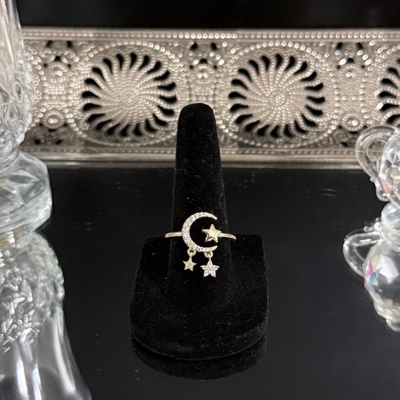Jewelry - Moon and Star Ring